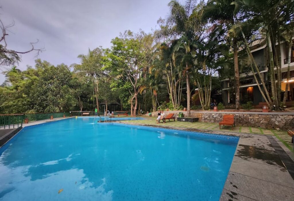 Resort with Pool Wayanad
